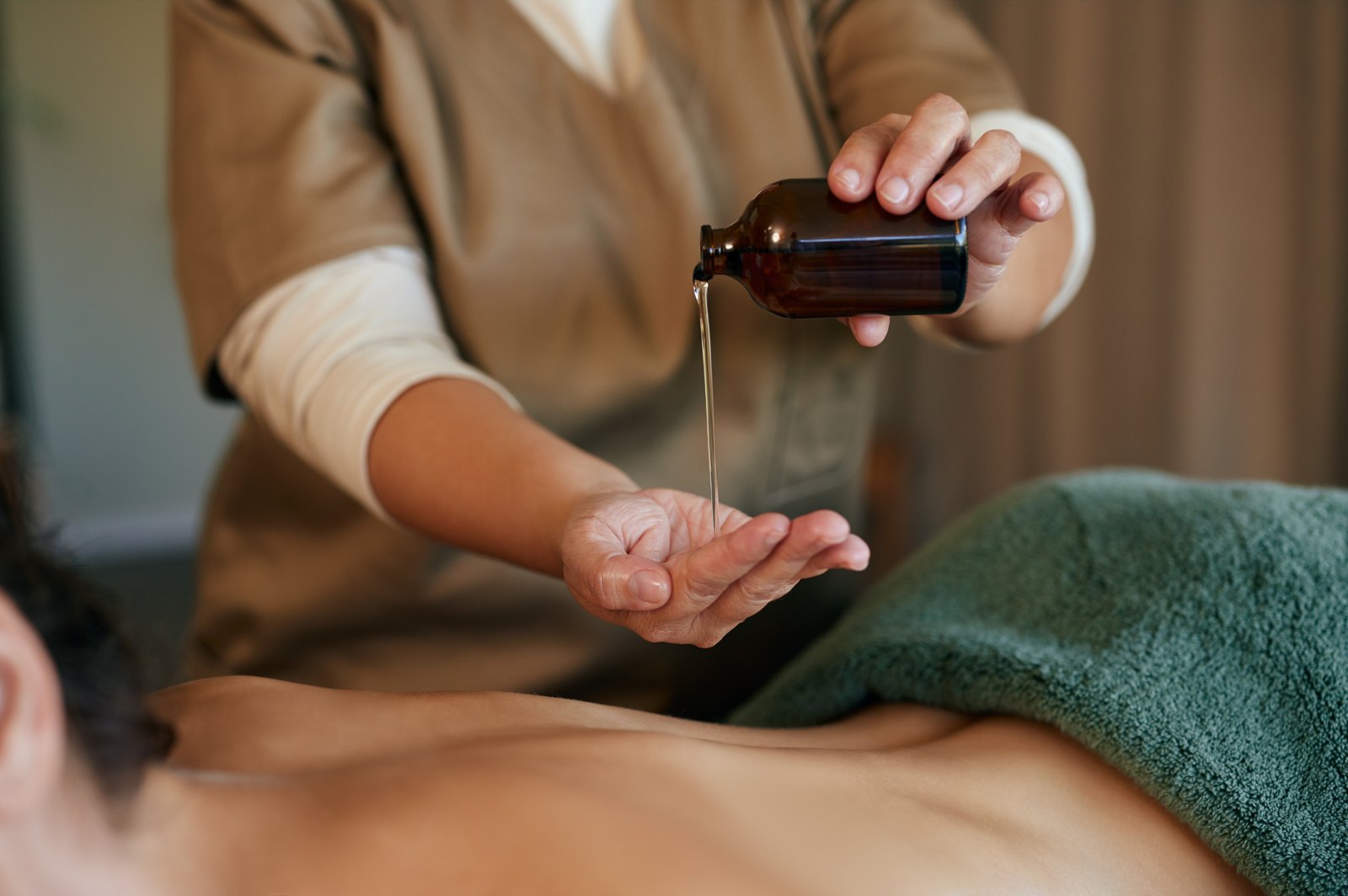 Masáž - Cristy Madero & Massage